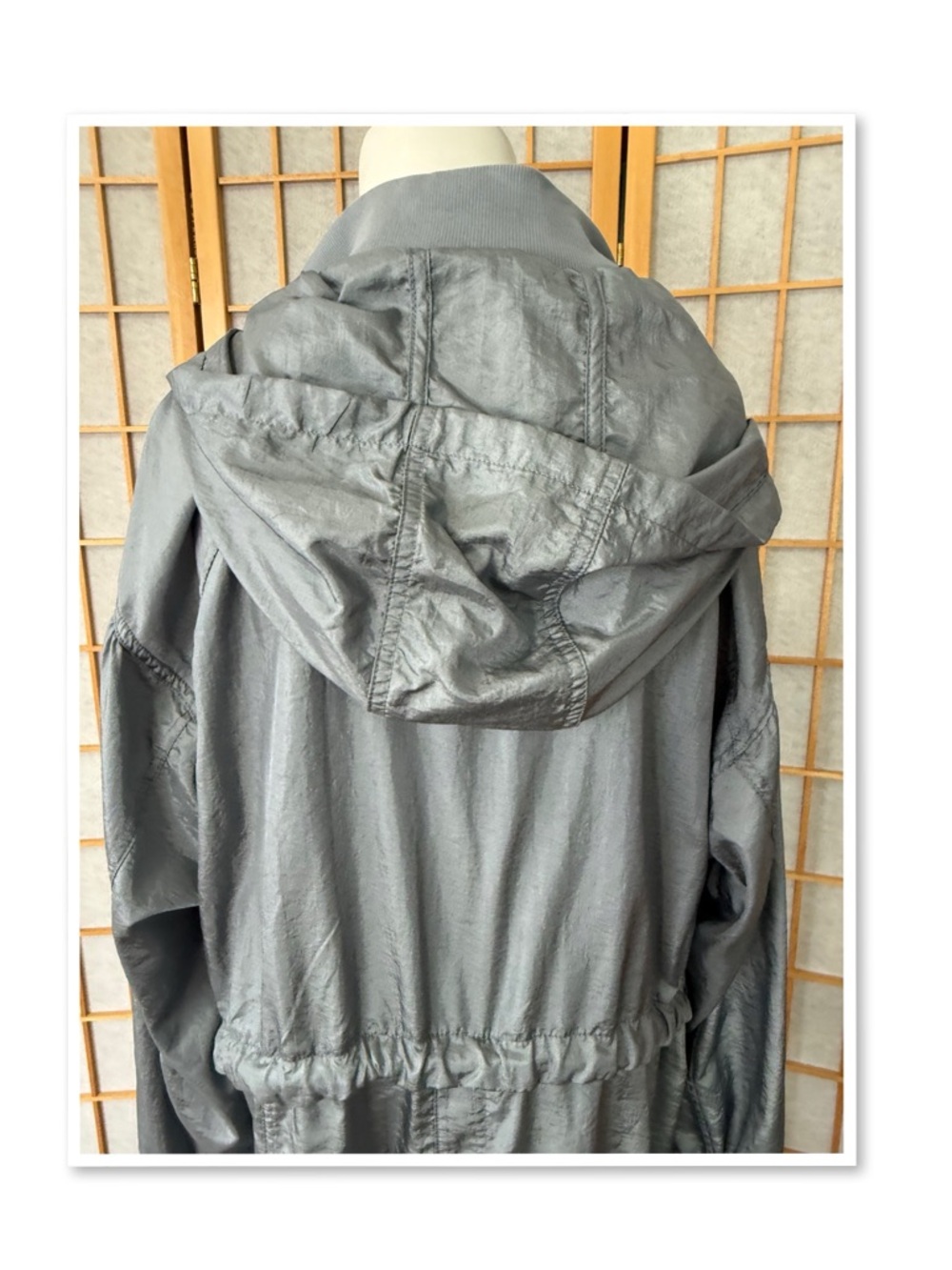 Daily Practice Lightweight Drawstring Lightweight Jacket - Picture 8 of 13